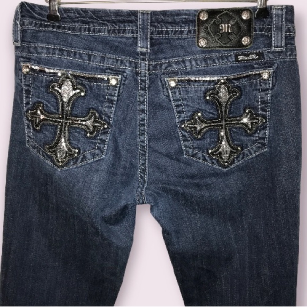 Miss Me Jeans Size 28 MID-RISE/EASY BOOT STYLE NO:JE249E2A
